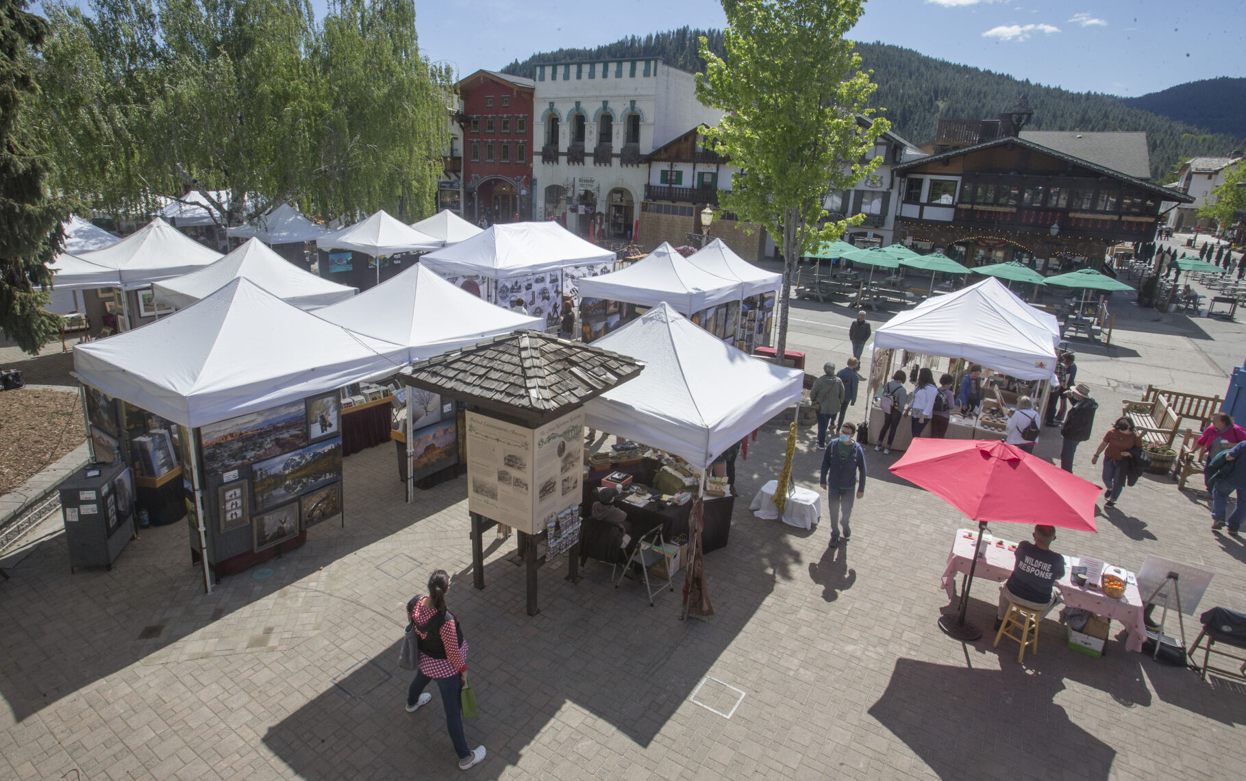 210511-newslocal-market 01.JPG